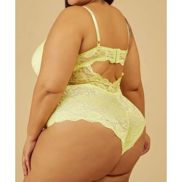 PLUS Size 3X (22/24) Women’s Cutout Lace Bodysuit | NEW with tags - Picture 2 of 3